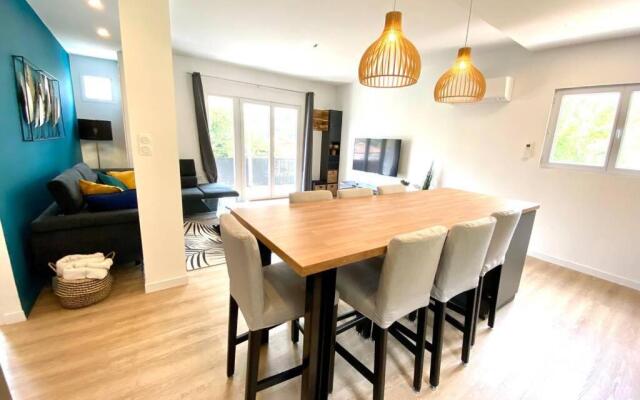 T4 climatisé, avec jardin et parking - au calme