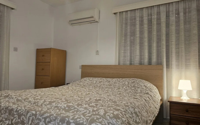 74 PRO - Stay Retro Retreat