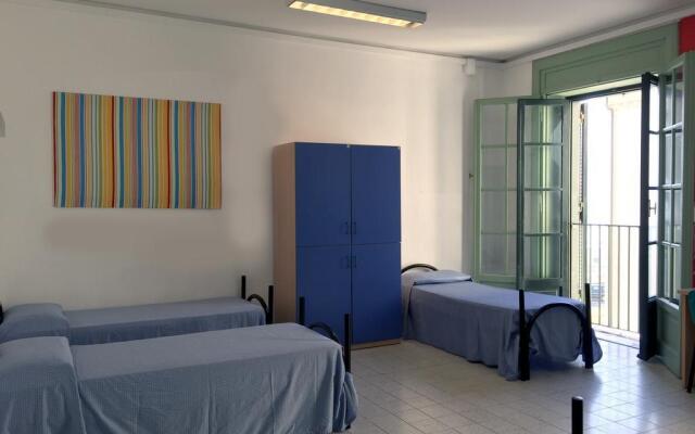 Litus Roma Hostel