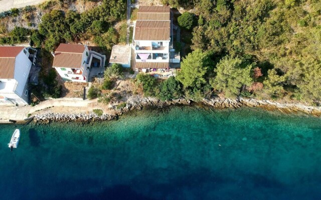 Cosy Apartment, sea View, Long Island, Croatia