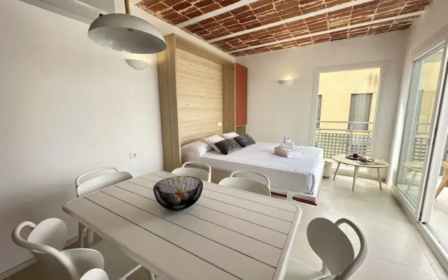 Arago 271 in Roses With 2 Bedrooms and 2 Bathrooms