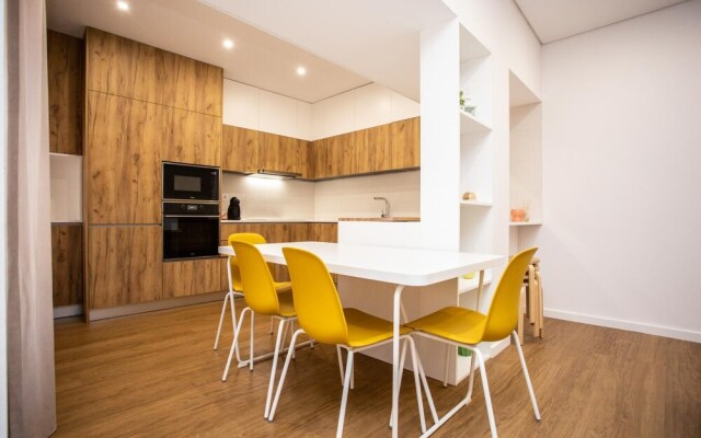 Luxury Picadeiro Apartment II by Rent4all