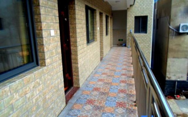 Qingjing Hostel