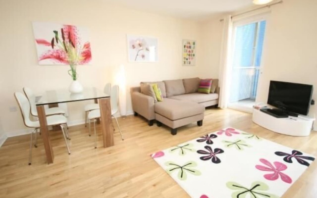 Signet Apartments - The Triangle