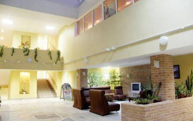 The Bitsa Park Hotel