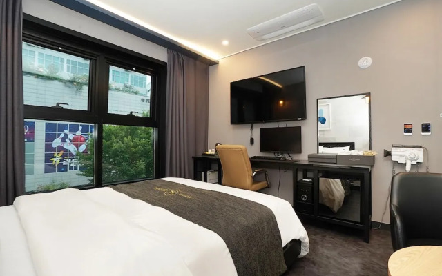 Ansan Hermes Hotel