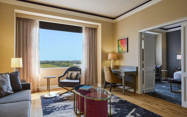 The Henry Hotel, Autograph Collection