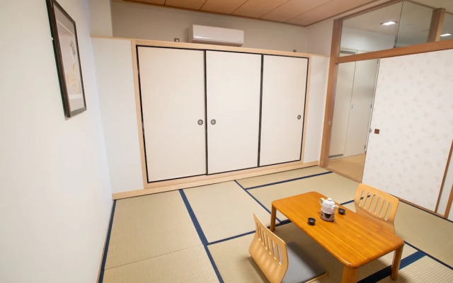 Touka House 4F