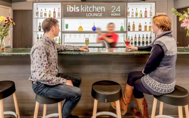 ibis Santiago Estación Central