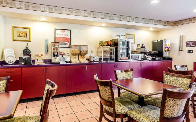 Econo Lodge Christiansburg-Blacksburg I-81