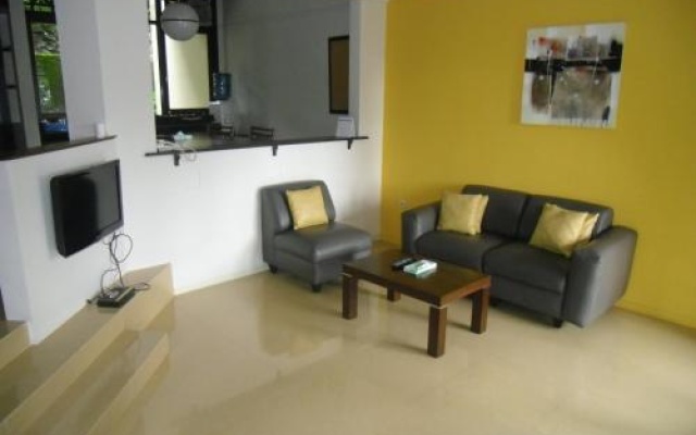 Gunung Geulis Cottages managed by Royal Tulip – Guest Rooms – Megamendung