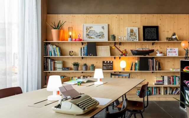 Moxy Bordeaux