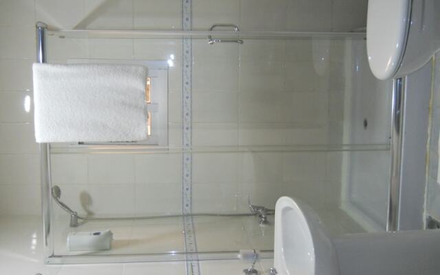 City Hotel Monrovia Liberia