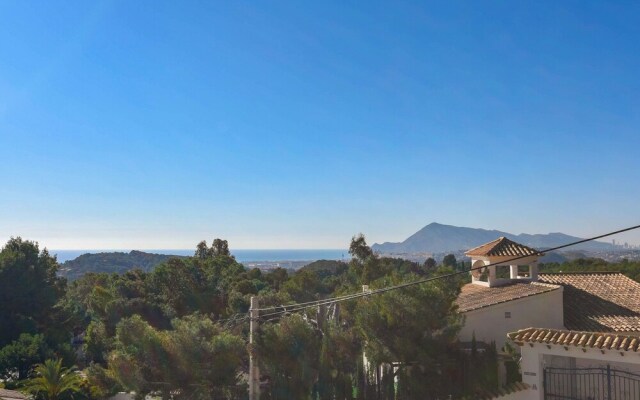 Splendid Villa in Altea with Private Swimming Pool