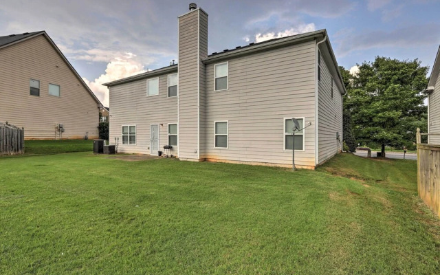 Family Getaway w/ Movie Room Near Atlanta!