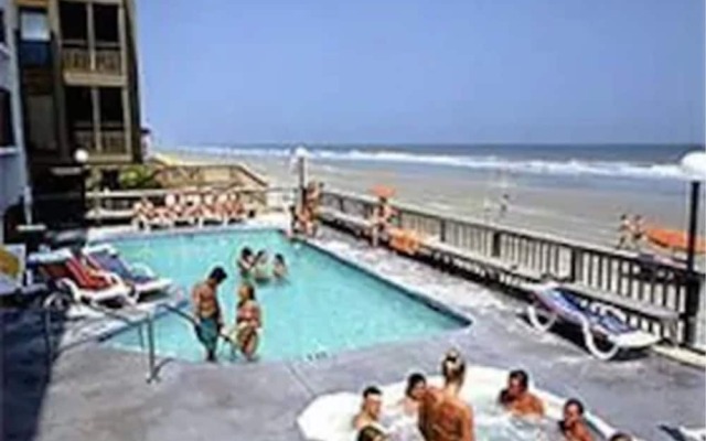 Oasis Hotel