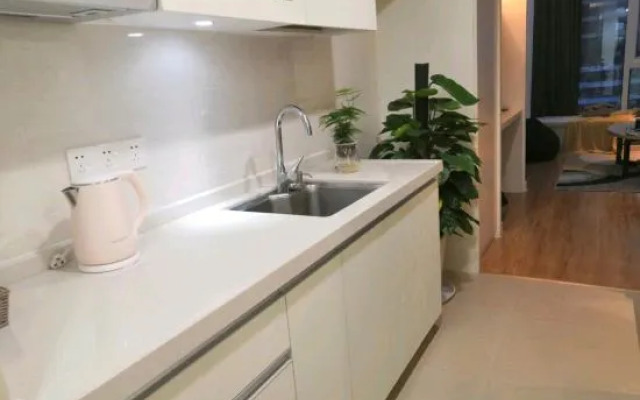 Nantong CBD Zhongnan Rainbow Yiloft Apartment
