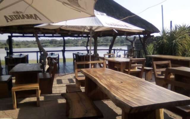 Olifants River Lodge & Safaris