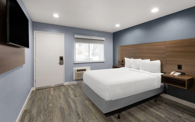 Days Inn by Wyndham Arroyo Grande/Pismo Beach