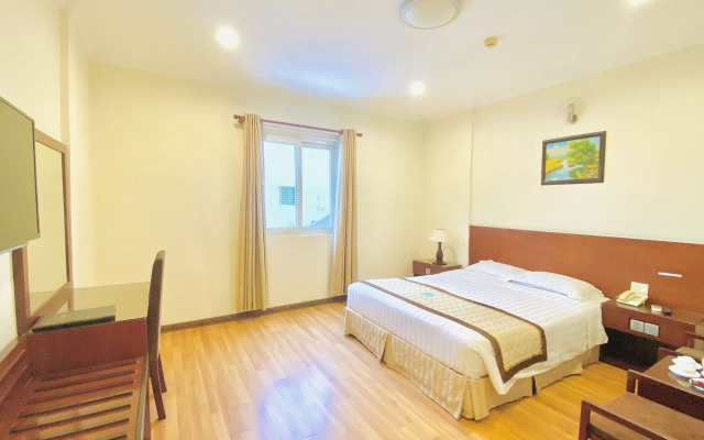 Hau Giang Hotel