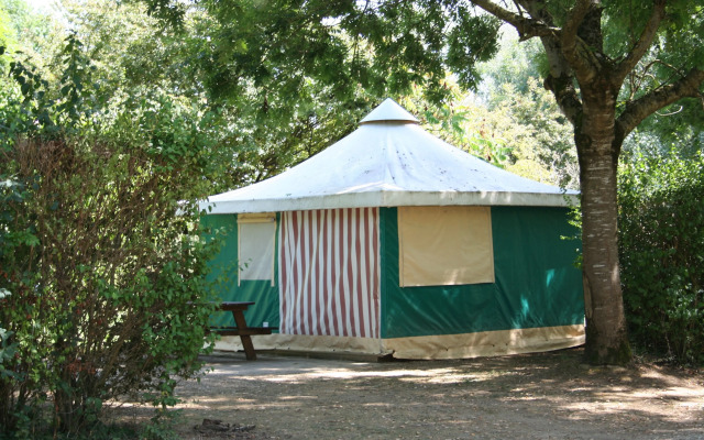 Camping Le Canoë