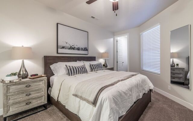 Retreat At The Ledges