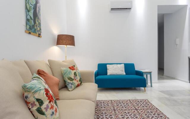 Casa del MALECON by Cadiz4Rentals
