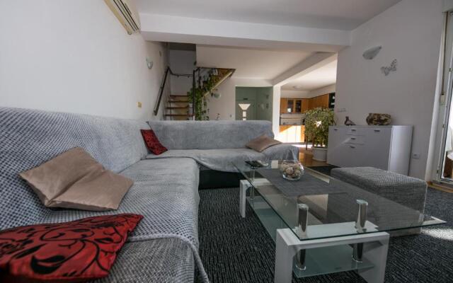 Rina Vacation home