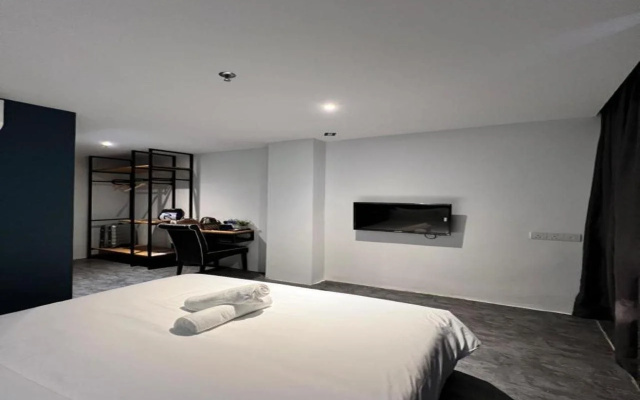Swing & Pillows @ CIQ Johor Bahru – Guest Rooms – Johor Bahru