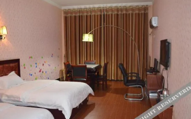 宁乡一家亲爱尚宾馆(天虹商场步行街店)