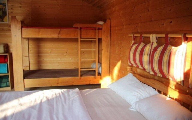 Chalets Etape du Camping Le Bivouac