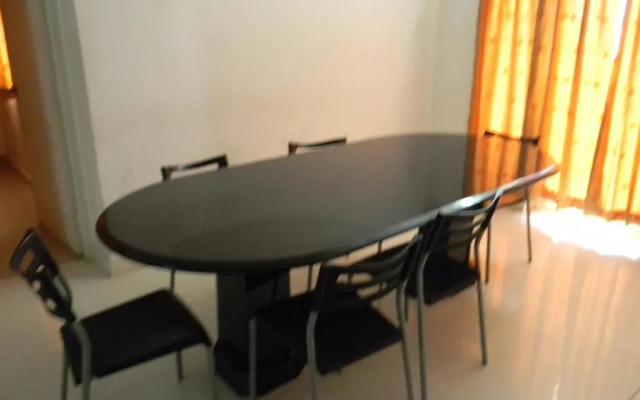 Gerones Residency