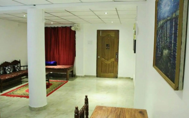 Kapoor Tourist Cottage