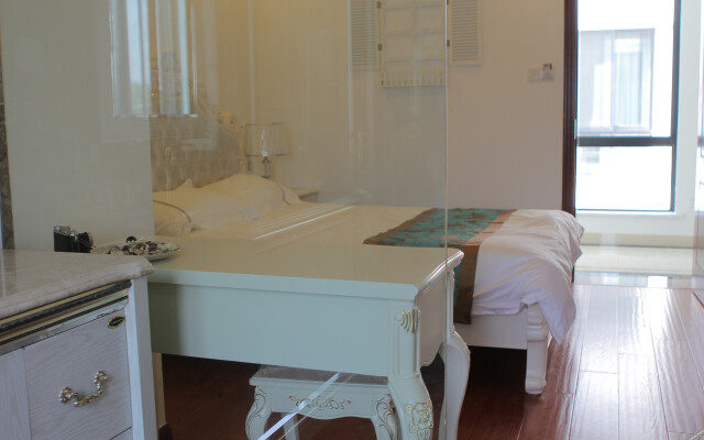 Suzhou Ethereal Residential Hotel (Taihu Xishan)