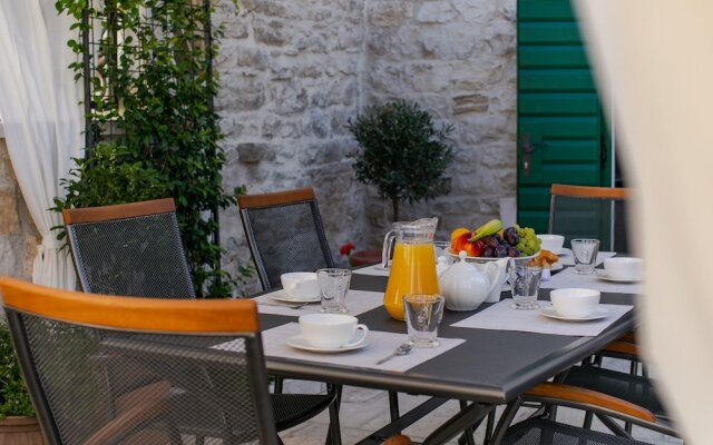 Villa Bante - Luxury Stone House