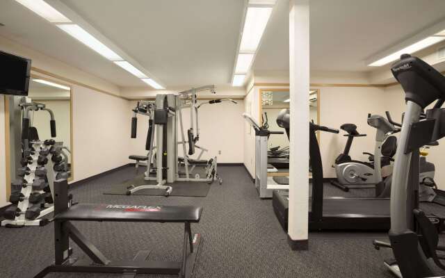 Days Inn by Wyndham Estevan