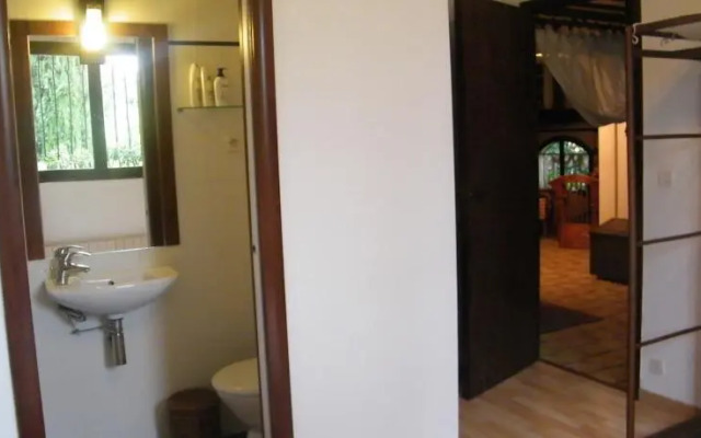 Chambres dHôtes Au Vieux Cyprès