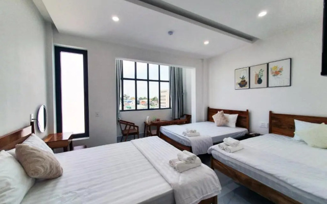 Hero Hostel & Billiards