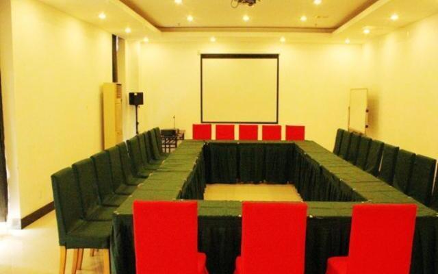 Jingjiang Inn Jurong Renmin Road