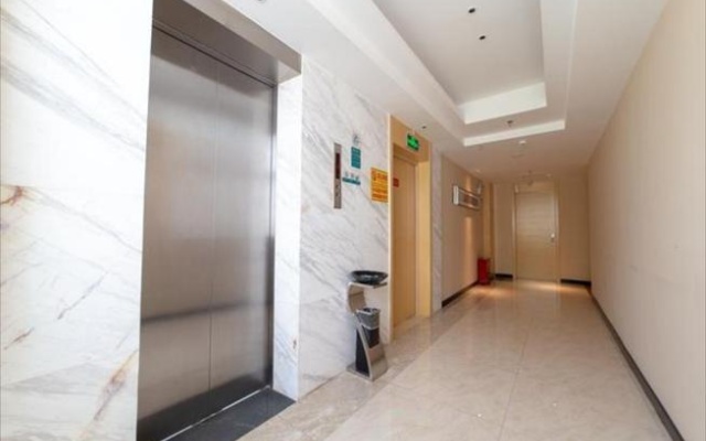 City Comfort Inn Yulin Hongjin Zhongding Park Holiday Branch – Hotel Rooms – Yulin