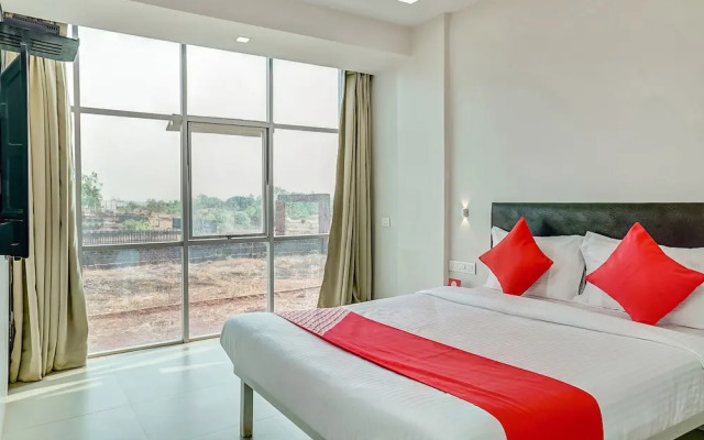 OYO 24792 Hotel Heramb
