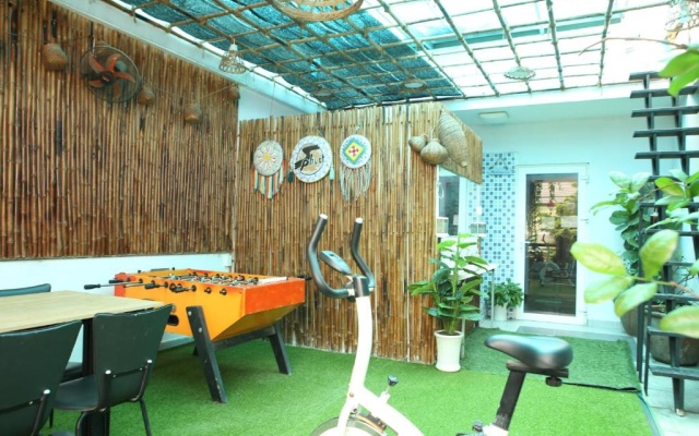 Tan Son Nhat Airport Hostel - 3A Lam Son, Ward 2, Tan Binh District – Entertainment – Ho Chi Minh City