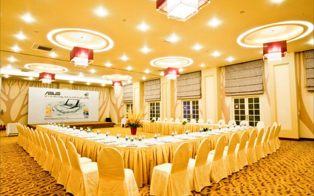 TTC Hotel Premium Ngoc Lan