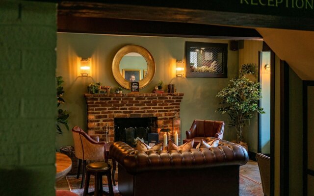 High Corner Inn