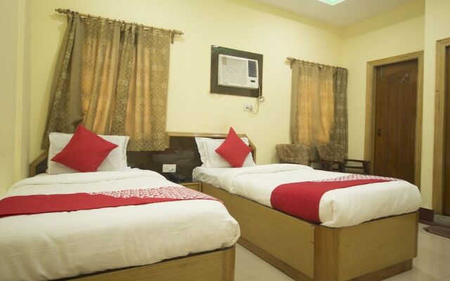 OYO 16794 Bidhan Residency