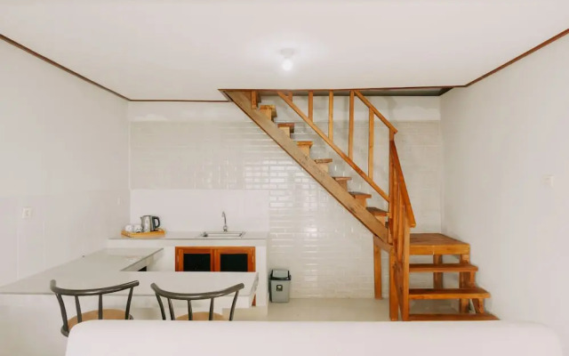 Camaradvipa Retreat Munduk