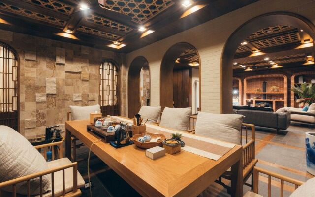 Floral Hotel Wuxi Qietintfengyin Resort