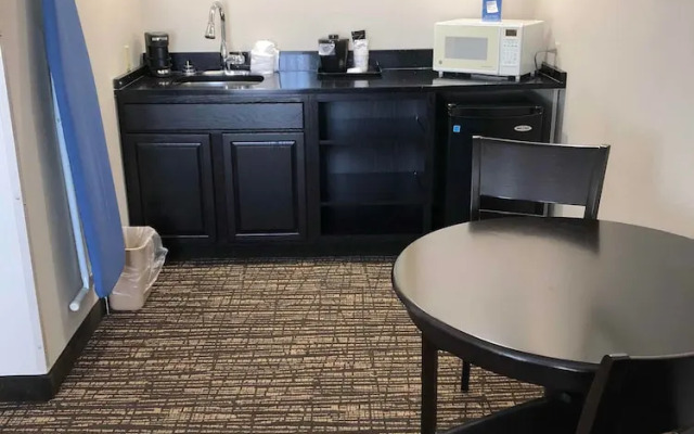 Baymont Inn & Suites Washington