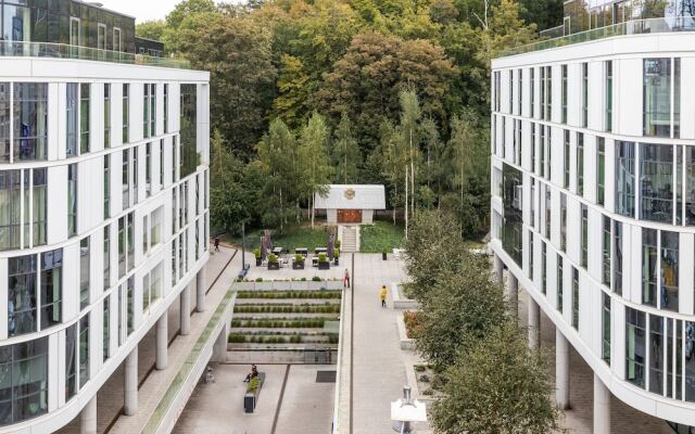 Świętojańska Studio Gdynia by Renters