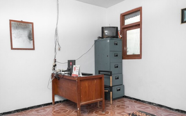 Penginapan Rizky by OYO Rooms